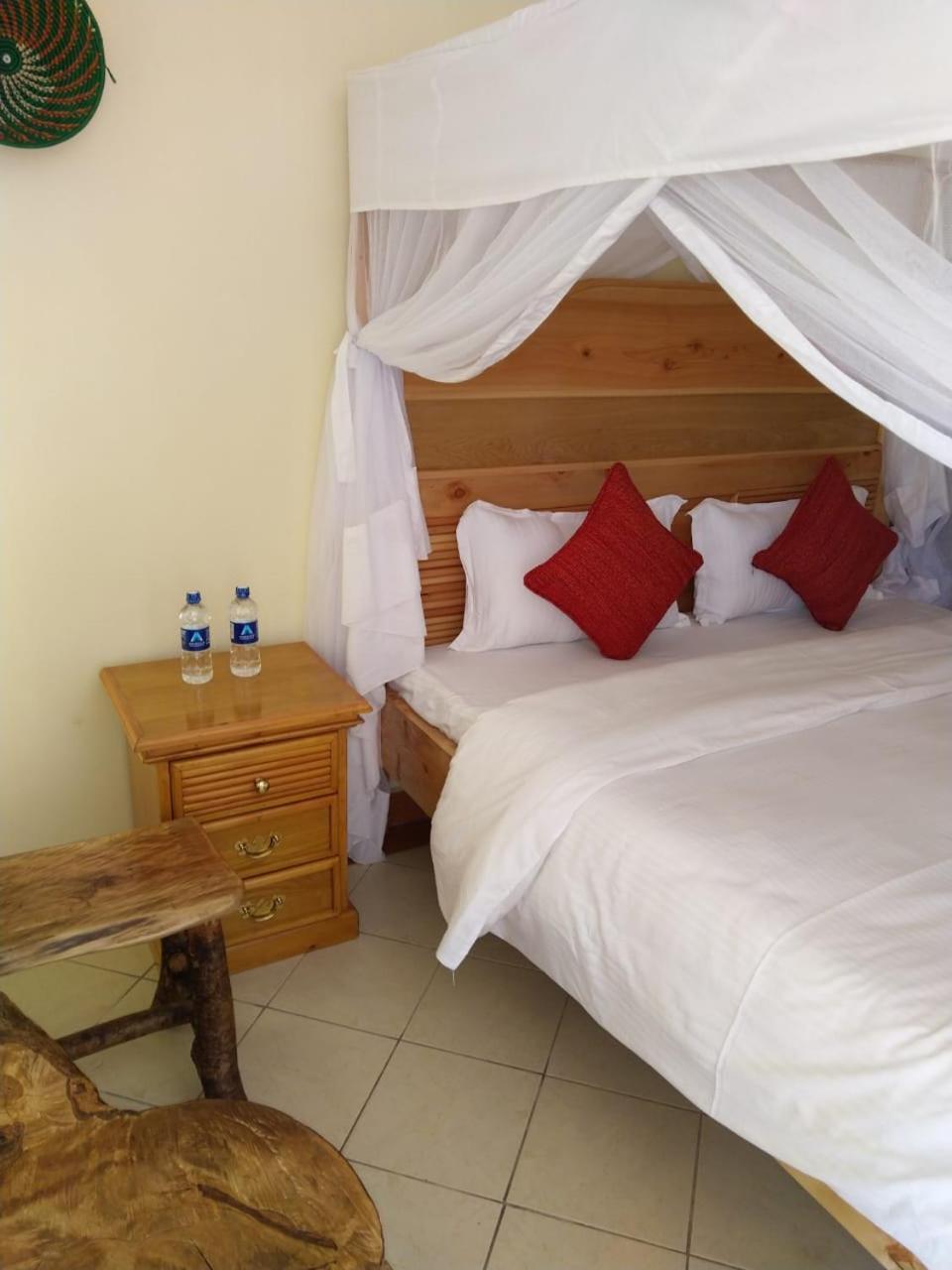 Machakos Suites Luxury Hotel Eksteriør billede